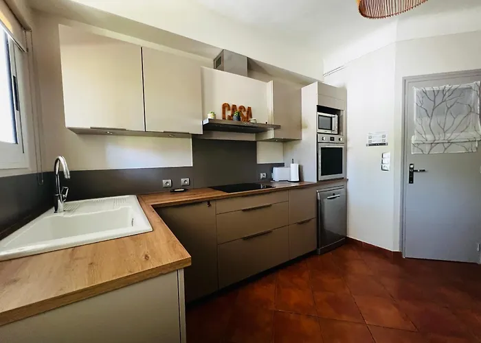 Holiday home Maison, Parking, 50m De La - Fr-1-309-322 *